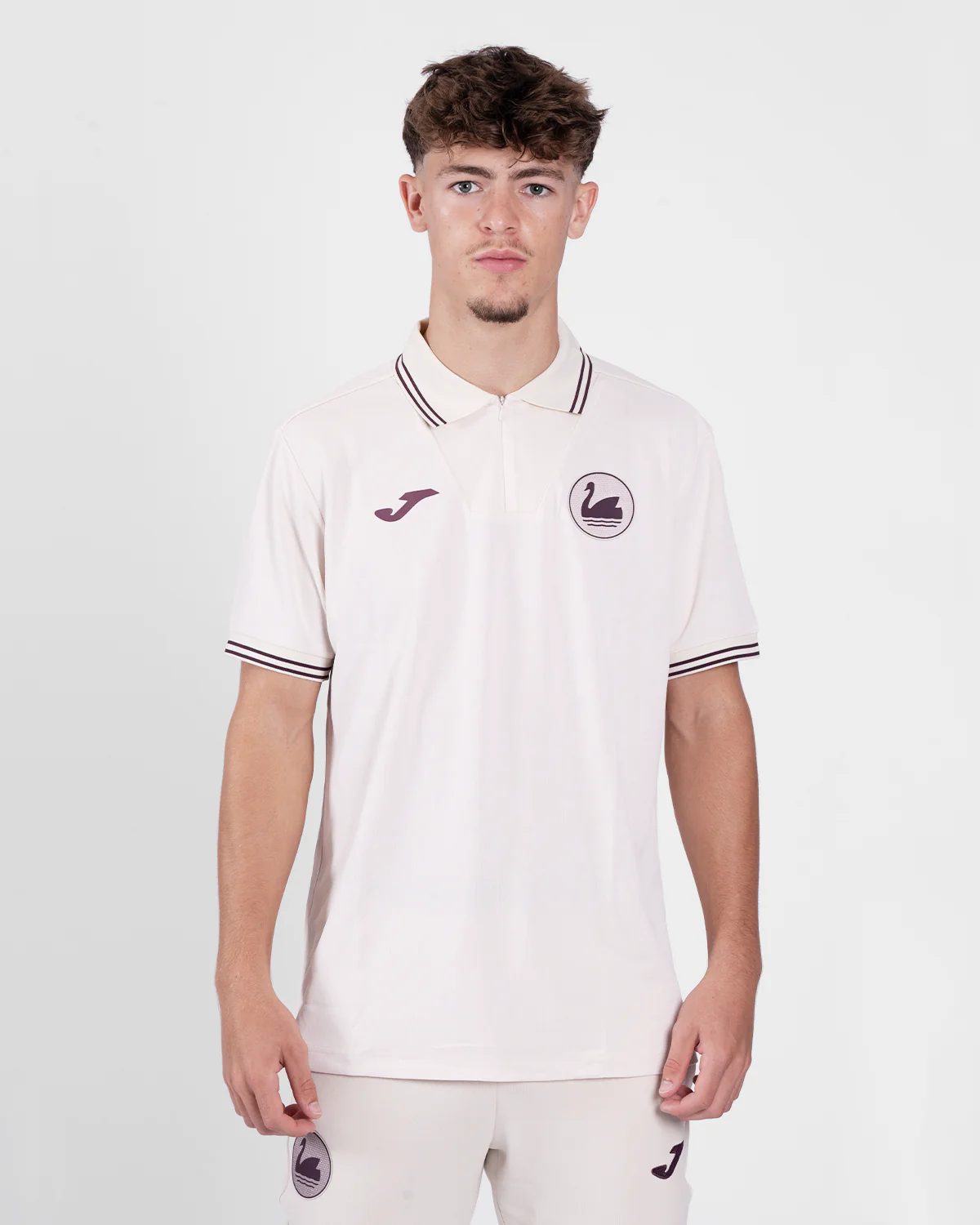 Adult Travel Polo 2025/26 - Cream - Image 4