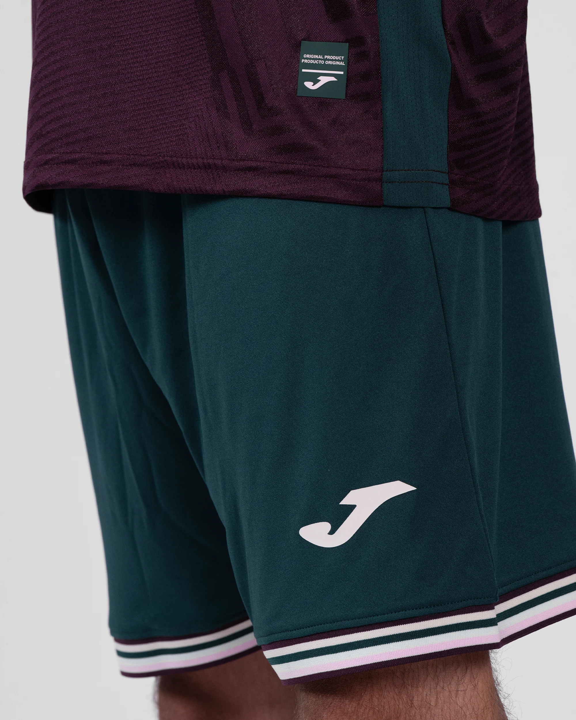 Junior Away Shorts 2025/26 - Image 3